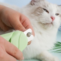 Custom Pet Nail Clipper Professional Led Light Cat Dog Nail Clipper With Battery Pet Nail Scissor Safe With Led Light