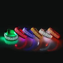 Wholesale Small Pet Collar with LED Safety Flashing Lighting