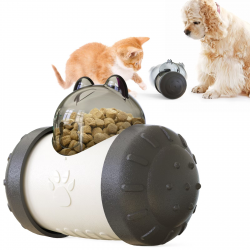 Wholesale Pet Food Feeder Leaky Ball Eco-Friendly Rubber Plastic Small Size for Play From Pet Supply Company
