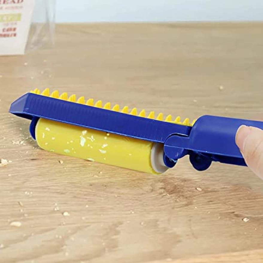 Self Cleaning Dog Brush